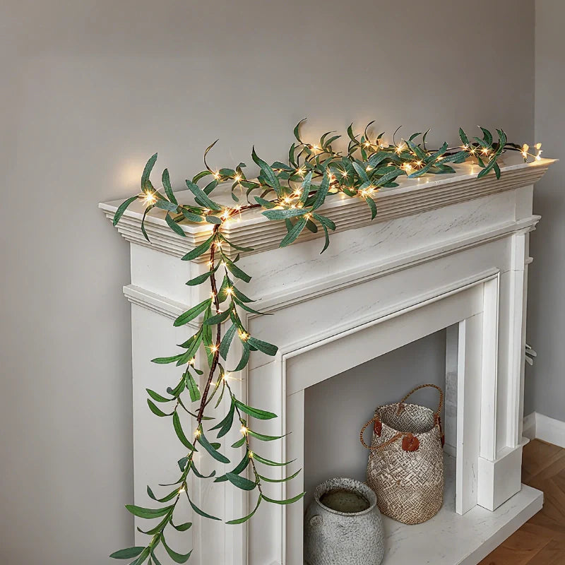 Garland Vine Light