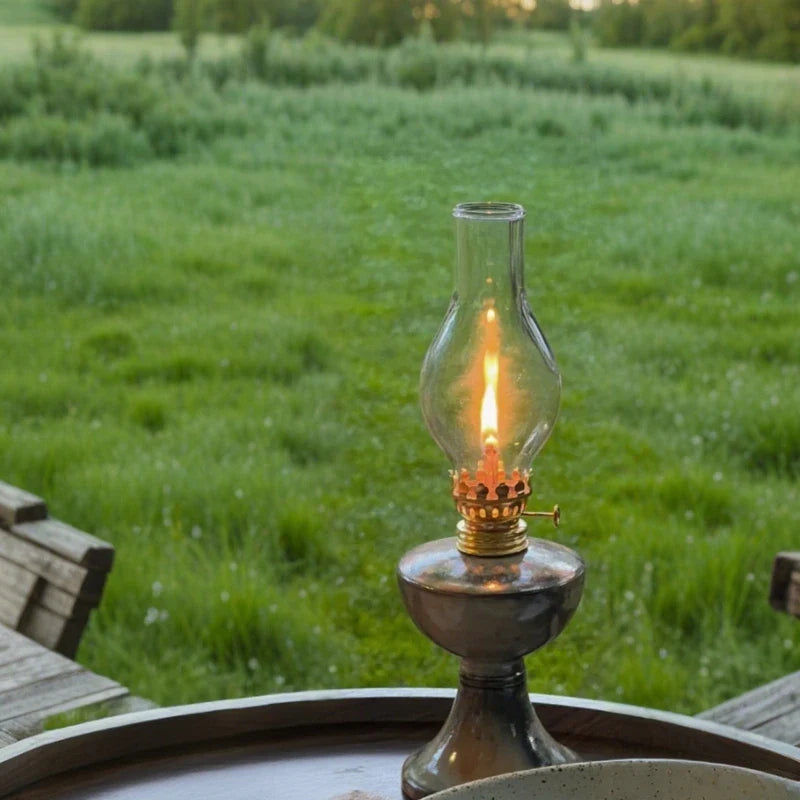 Stillflame™ Oil Lantern