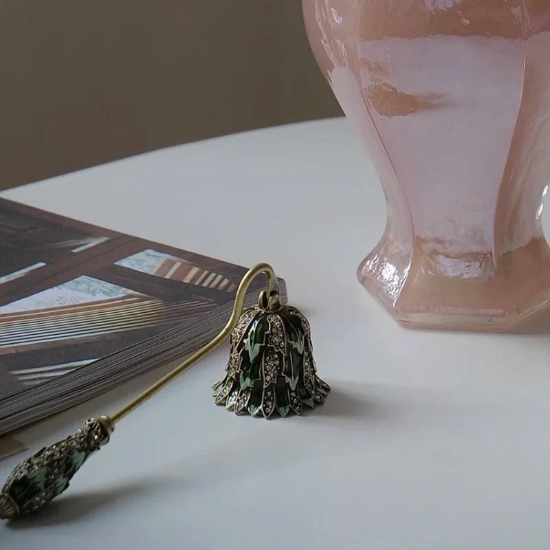 Velisse™ Candle Snuffer