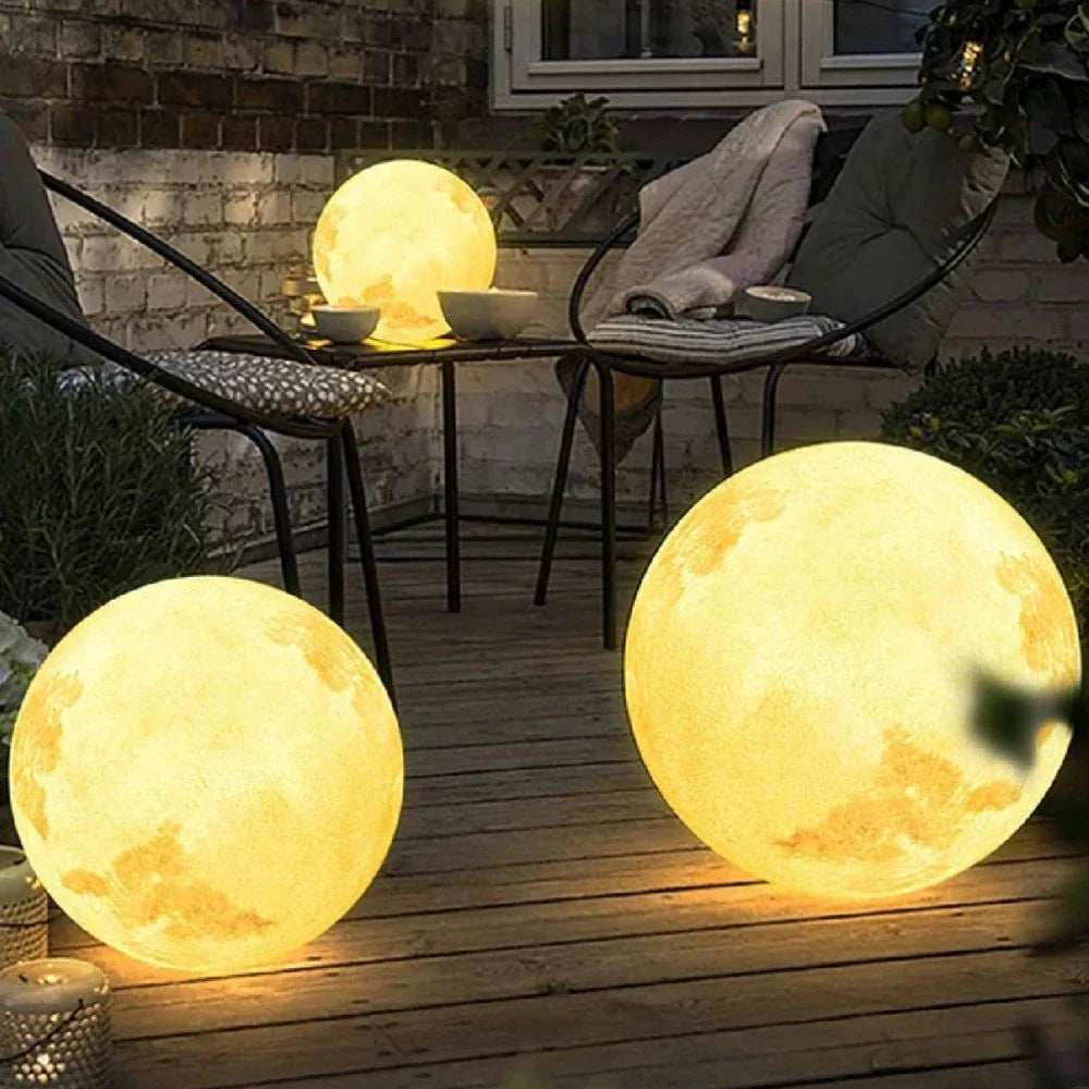 Selene™ Moon Garden Light