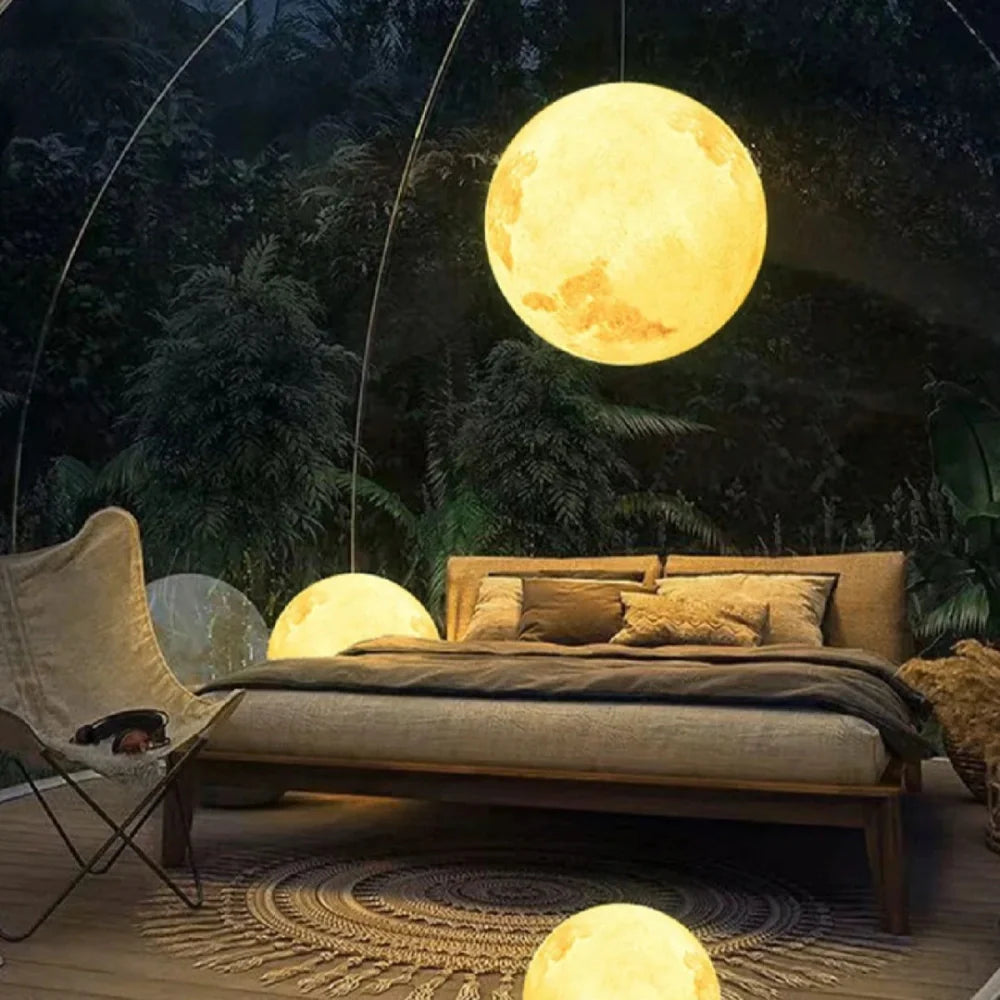 Selene™ Moon Garden Light