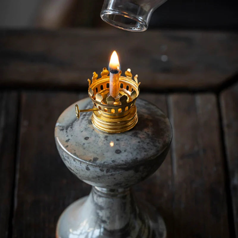 Stillflame™ Oil Lantern