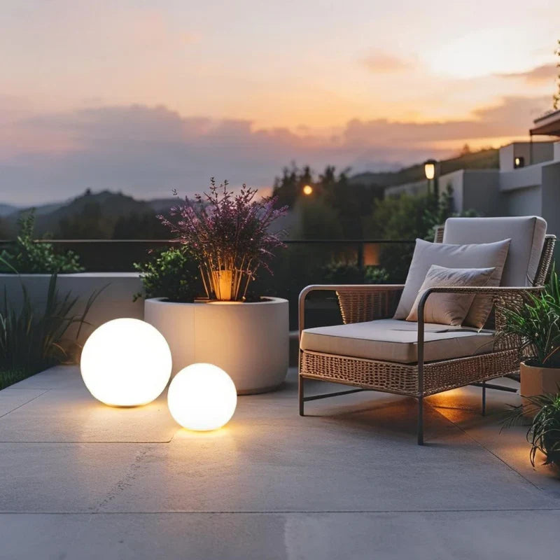 Spherical Garden Light